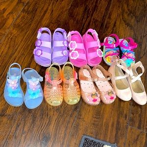 Lot of toddler sandals and slippers. All toddler size 7.